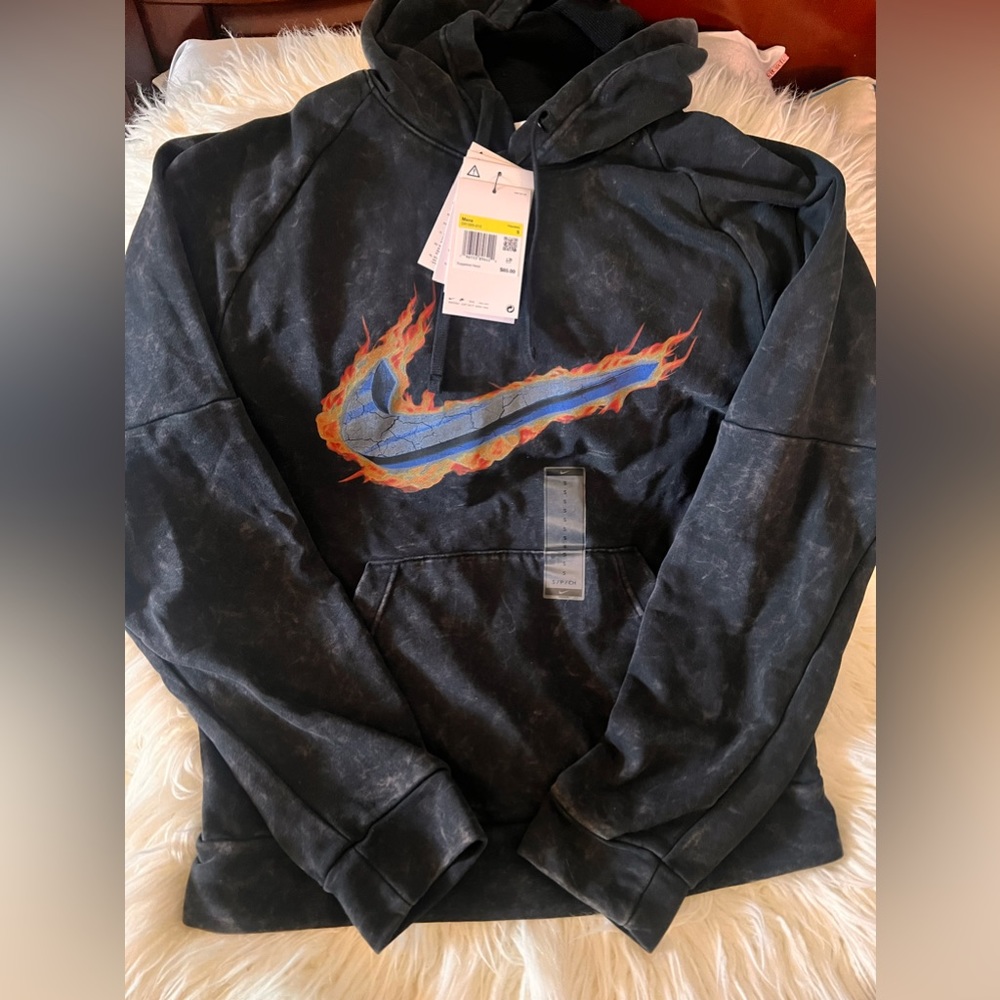 New Nike Hoodie